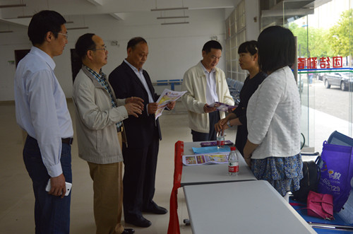 beat365平台官方网站举办专场招聘会