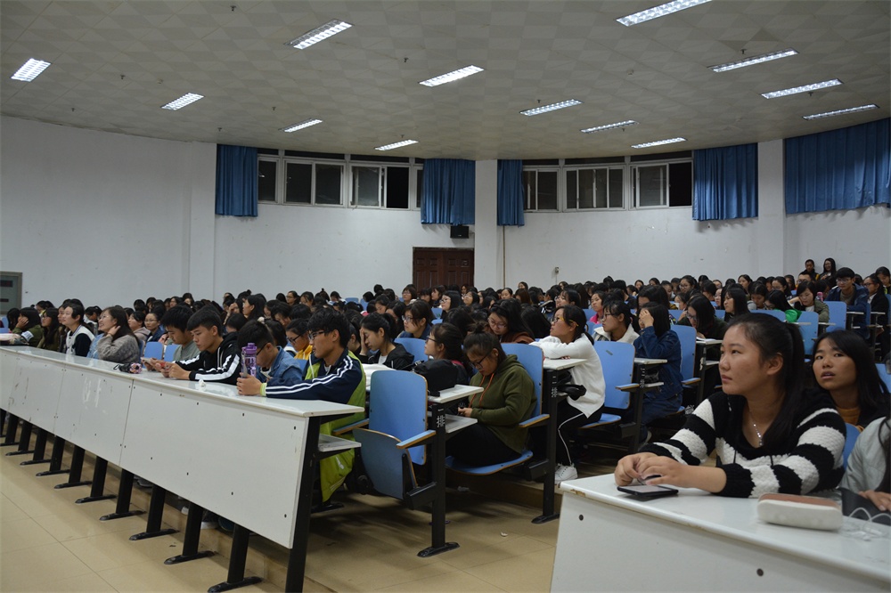 beat365平台官方网站成功举办安全教育宣讲会