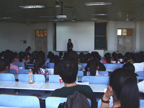 beat365平台官方网站新生入学教育火热进行中