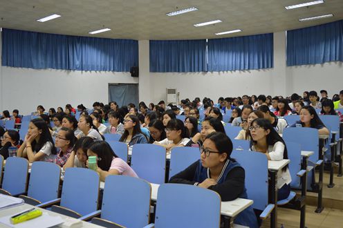 beat365平台官方网站积极组织学子参加大学生心理健康观影活动