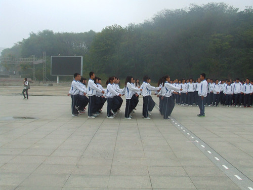 beat365平台官方网站举行2012级新生广播操比赛