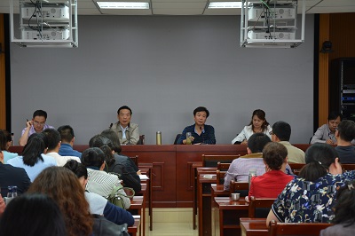 beat365平台官方网站召开新学期教职工大会